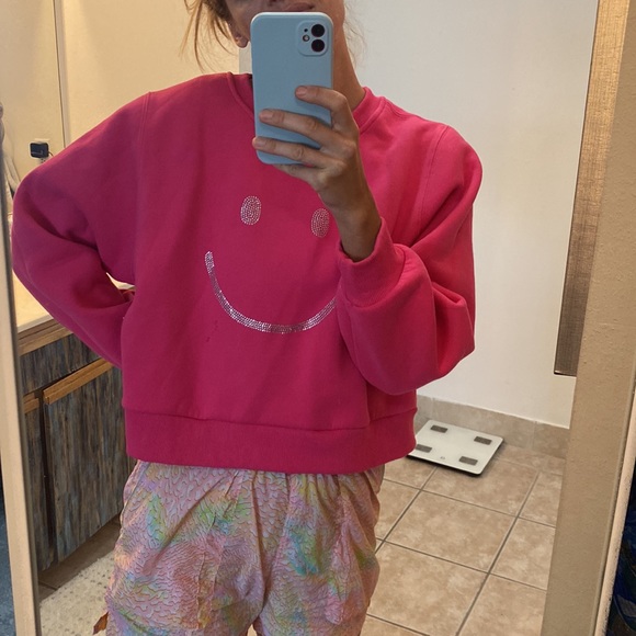 Smiley sweatshirt. - Picture 2 of 6